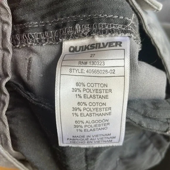 **SALE**3/$15! Quicksilver flat front gray shorts men’s 27 - Picture 10 of 13